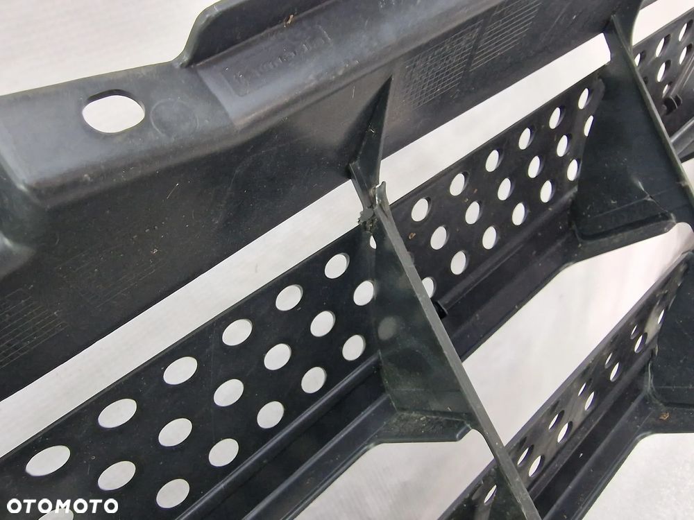 MERCEDES SPRINTER W906 LIFT 13- ATRAPA / GRILL PRZEDNI PRZÓD , NR A9068880523 / A9068800785 / A9068800885 , NR AUKCJI GL806 - 14