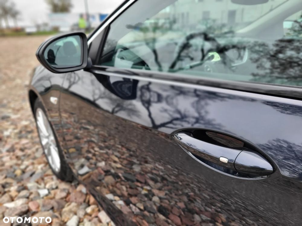 Opel Insignia 1.5 T GPF Elite S&S - 10
