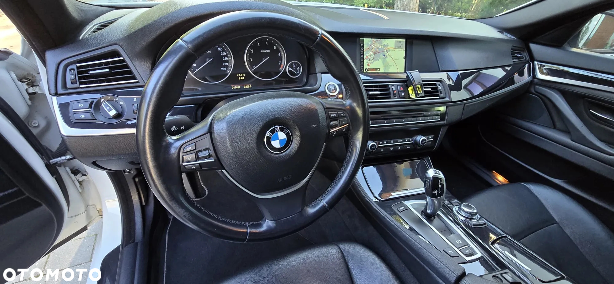 BMW Seria 5 - 12