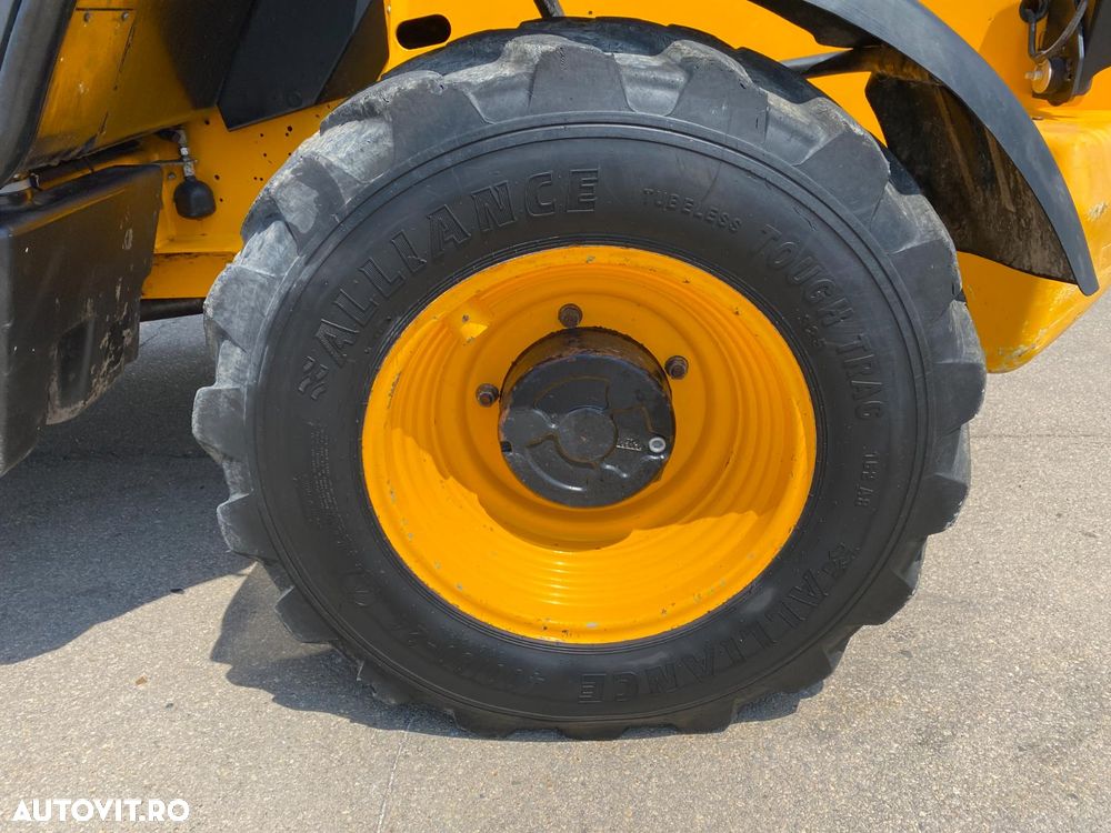 JCB 540-140 Hi Viz INCARCATOR TELESCOPIC 4x4 - 10