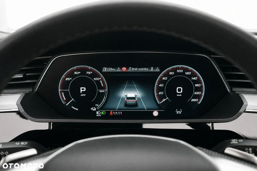 Audi SQ8 e-tron - 18