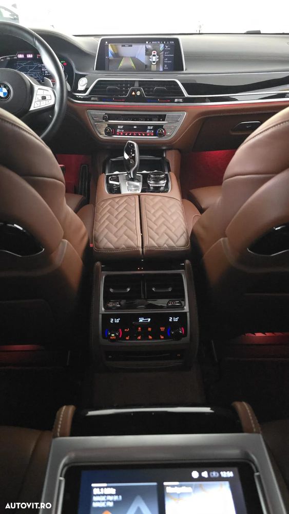BMW Seria 7 750d xDrive - 13