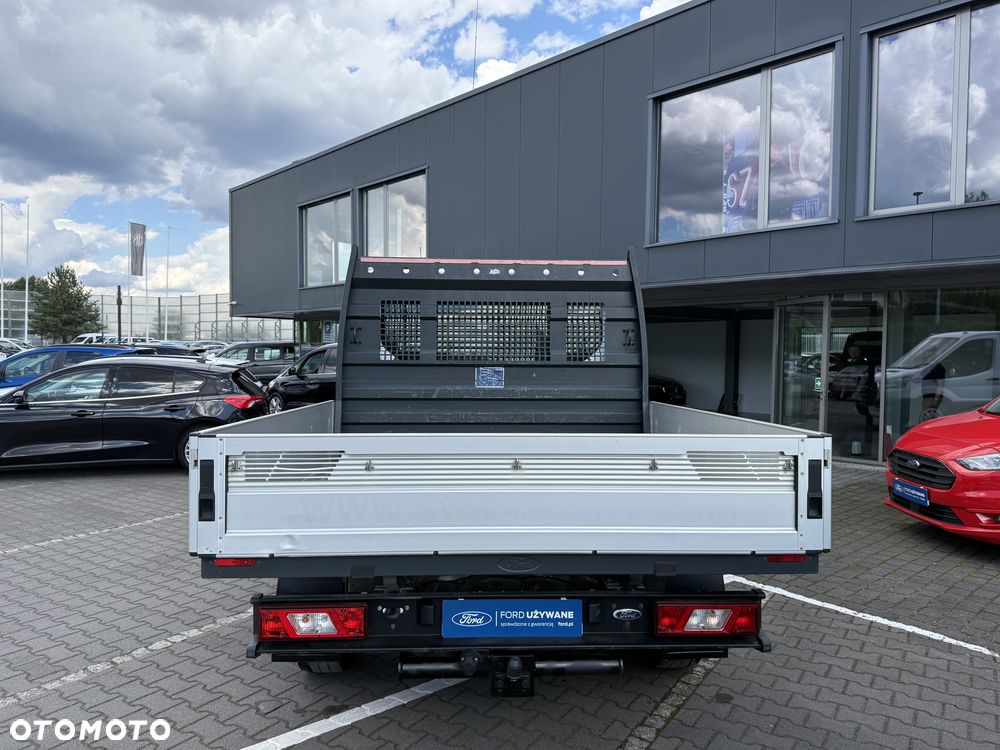 Ford Transit - 10