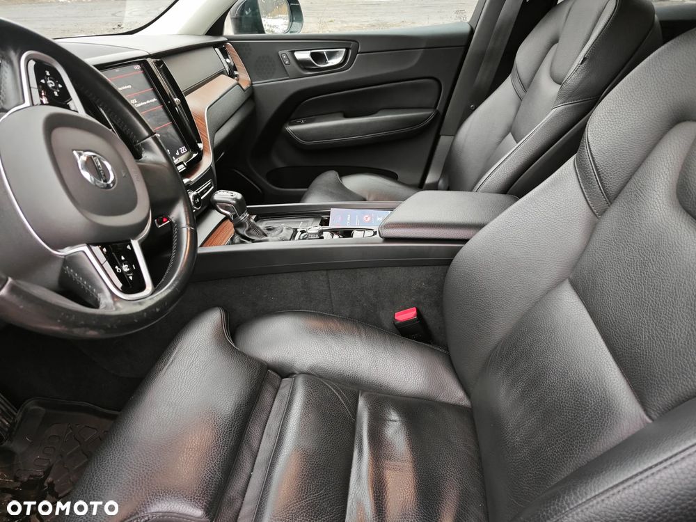 Volvo XC 60 D4 Inscription - 8