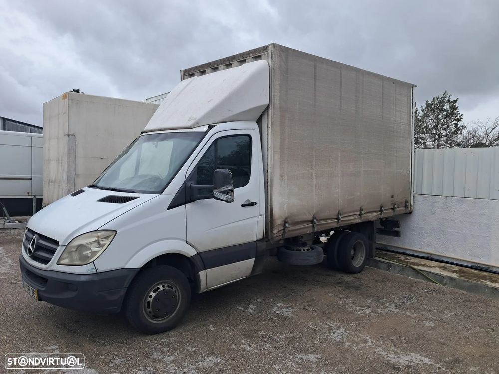 Mercedes-Benz Sprinter - 2