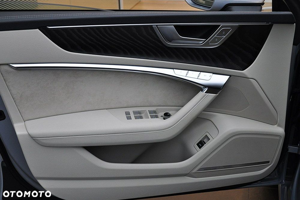 Audi A7 Sportback - 13