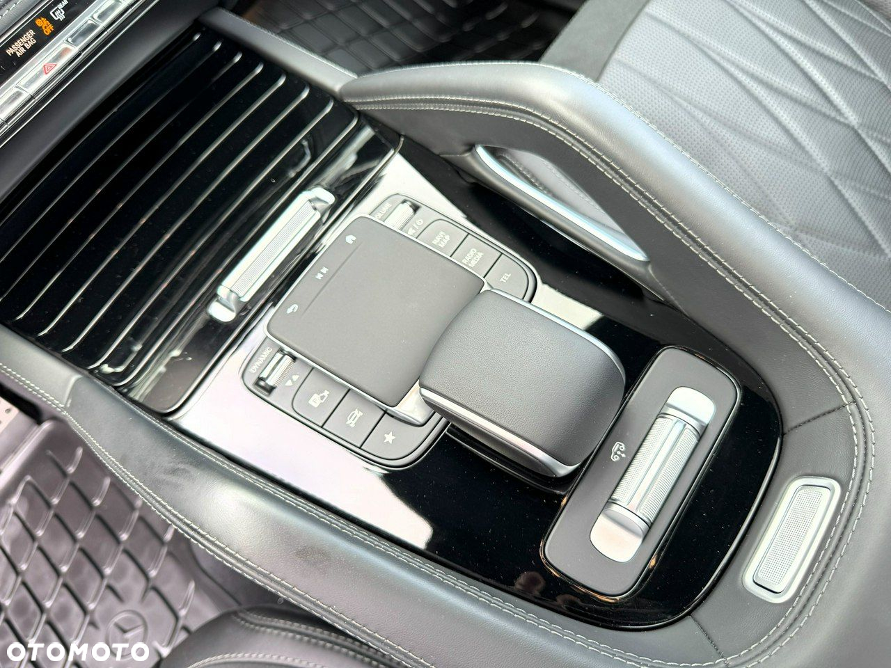 Mercedes-Benz GLE - 21