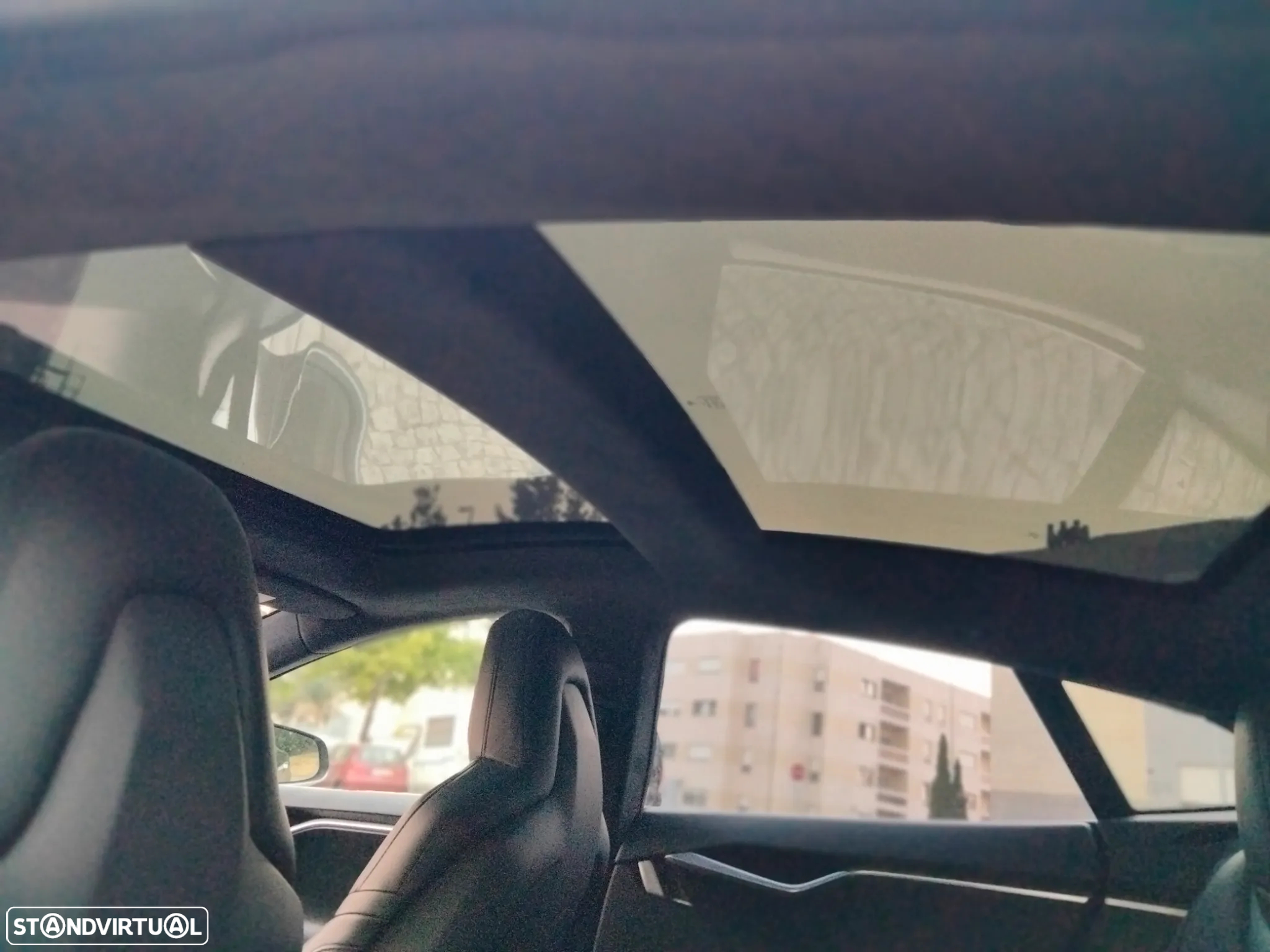 Tesla Model S P85D - 13