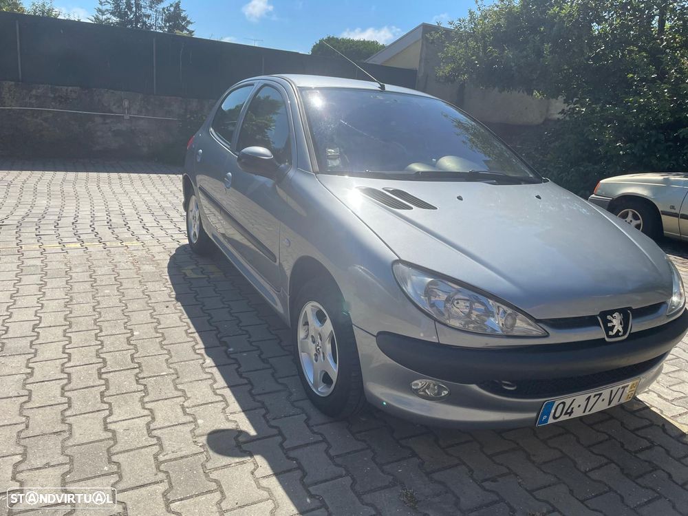 Peugeot 206 1.1 Color Line - 23