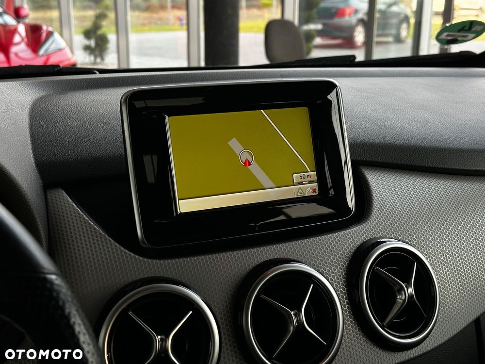 Mercedes-Benz Klasa B 200 - 28