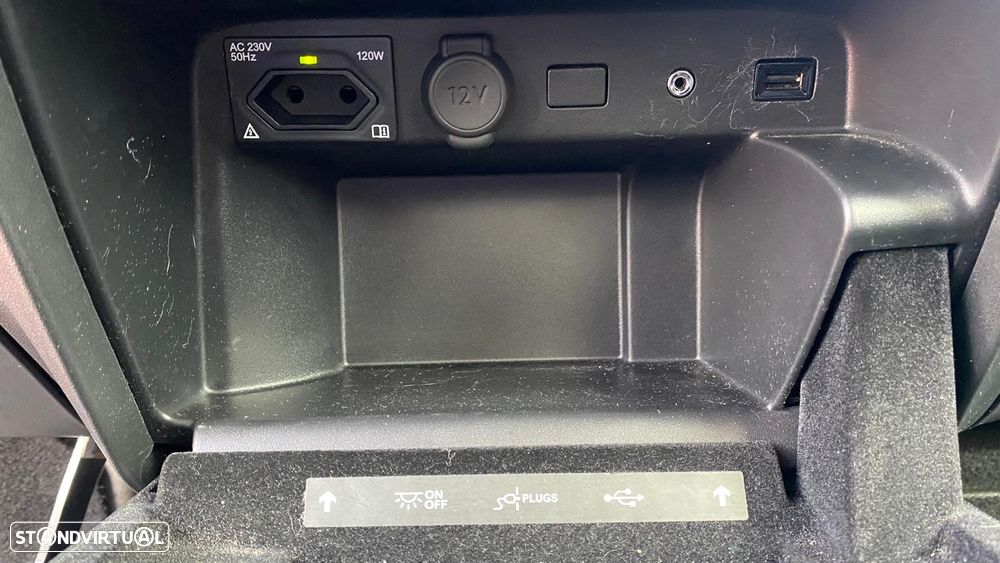 Citroën Grand C4 Spacetourer BlueHDi 130 Stop&Start EAT8 BUSINESS CLASS - 36