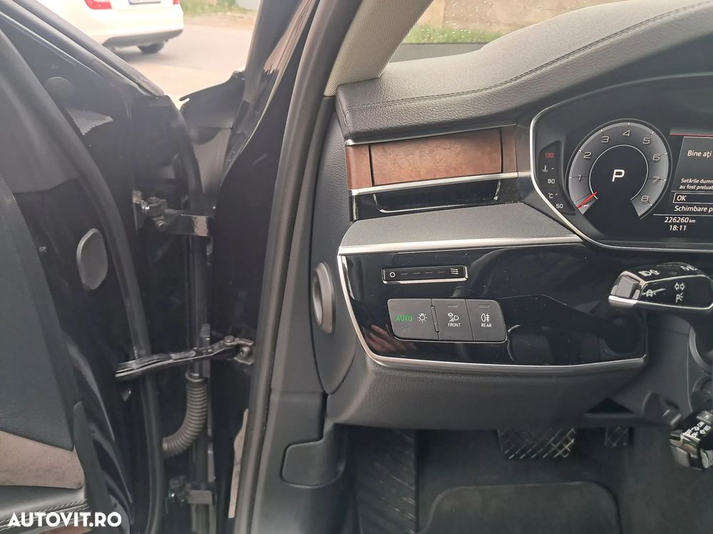 Audi A8 - 21