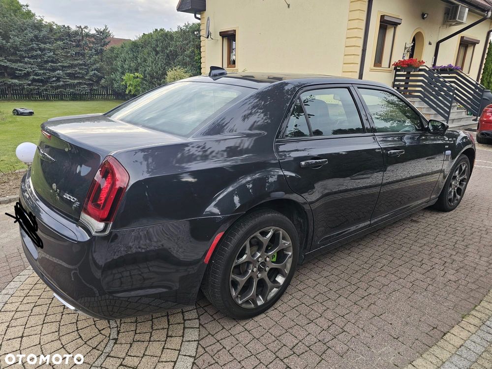 Chrysler 300 - 6