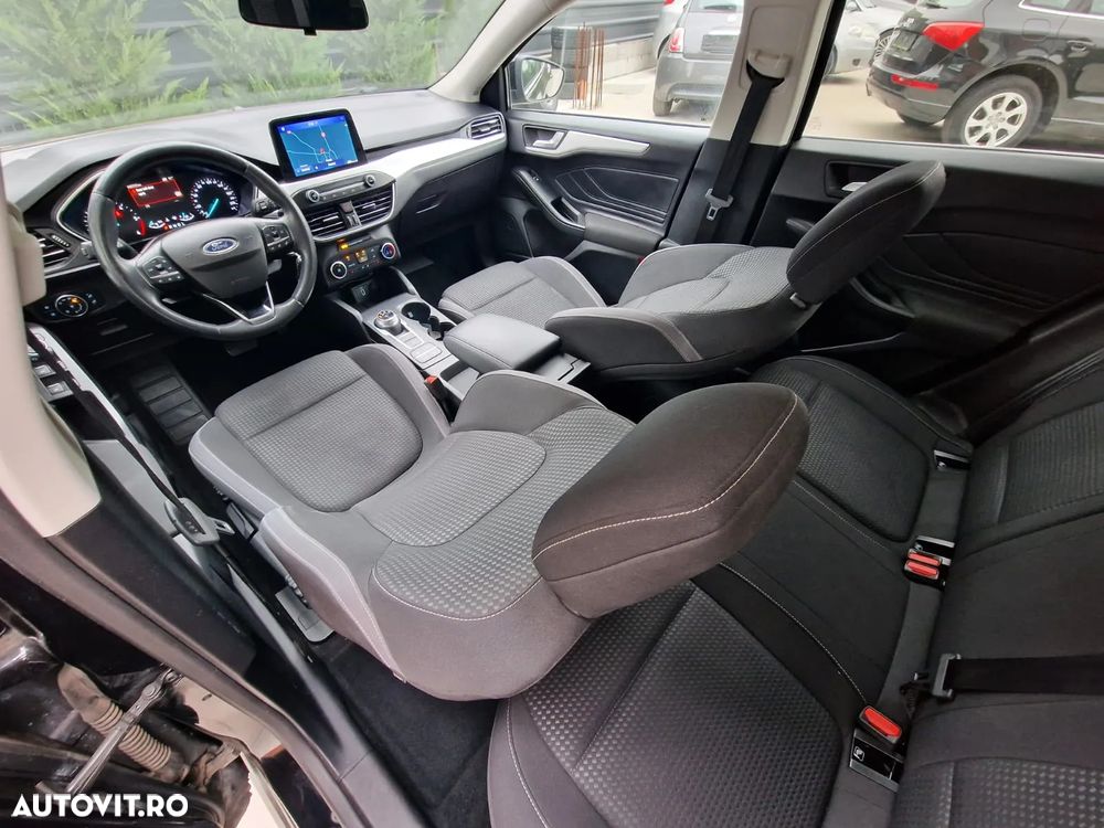 Ford Focus 1.5 EcoBlue Active Business - 10