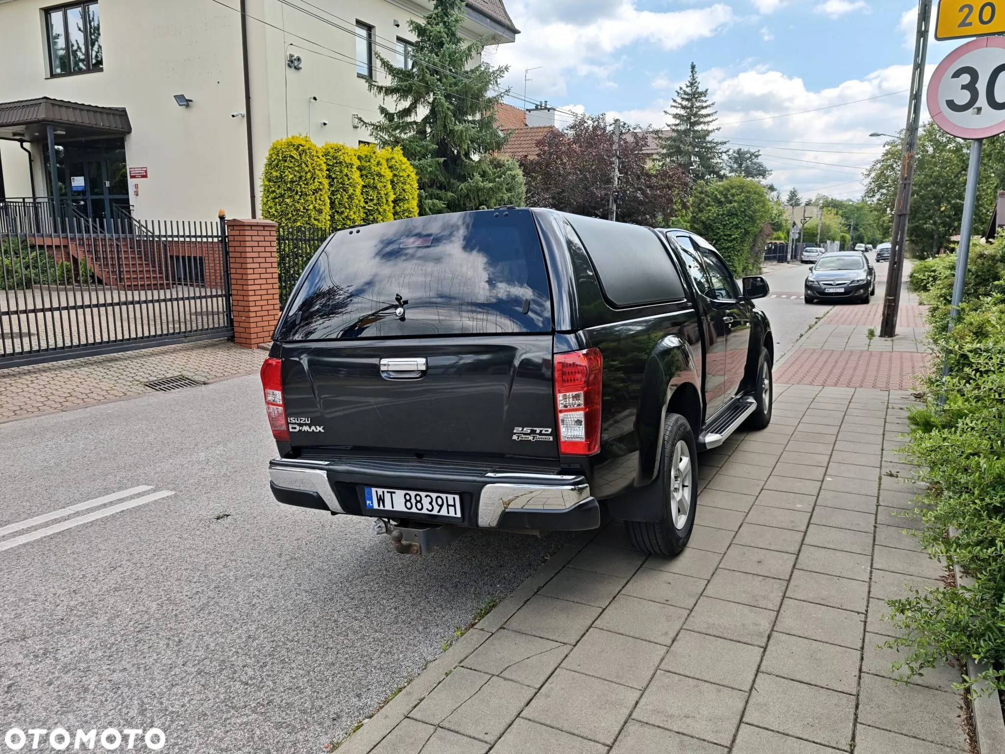 Isuzu D-Max 2.5 DC LS - 3