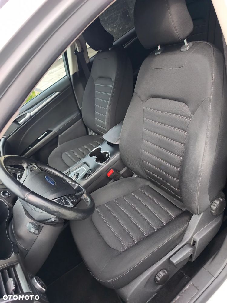 Ford Mondeo 2.0 TDCi STart-Stopp PowerShift-Aut Titanium - 25