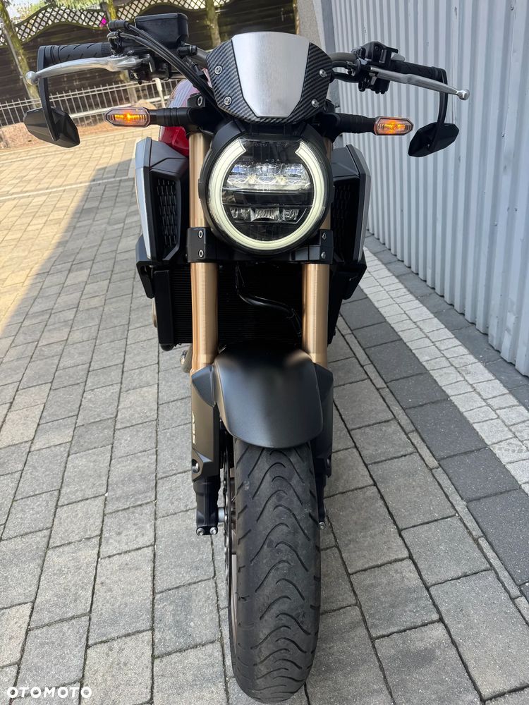 Honda CB - 11
