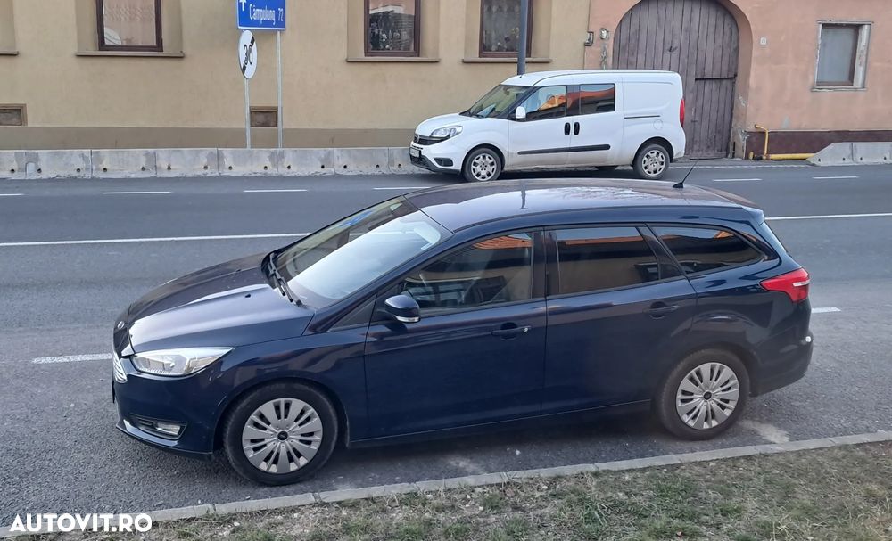 Ford Focus - 2