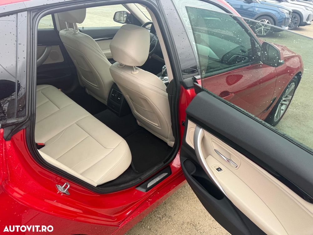 BMW Seria 3 325d Aut. Sport Line - 17