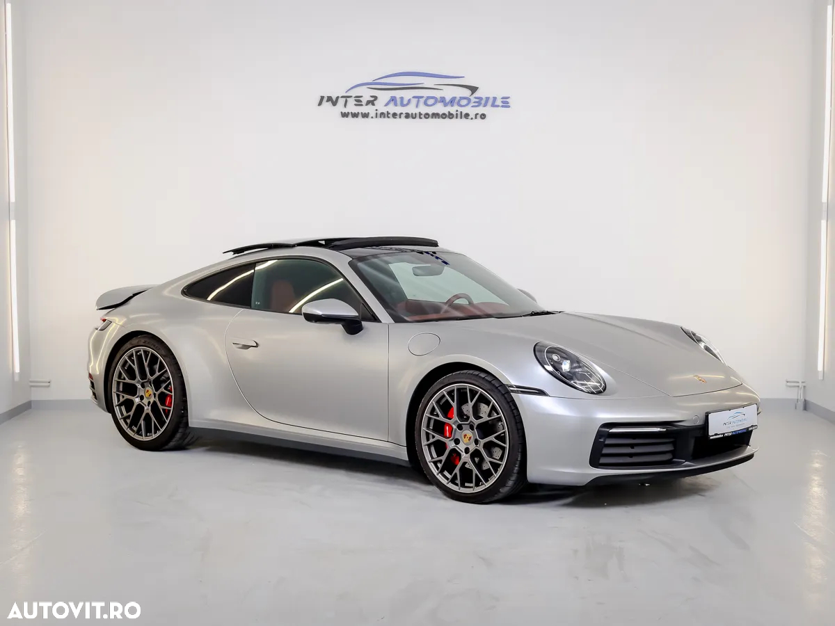 Porsche 911 Carrera 4S - 2
