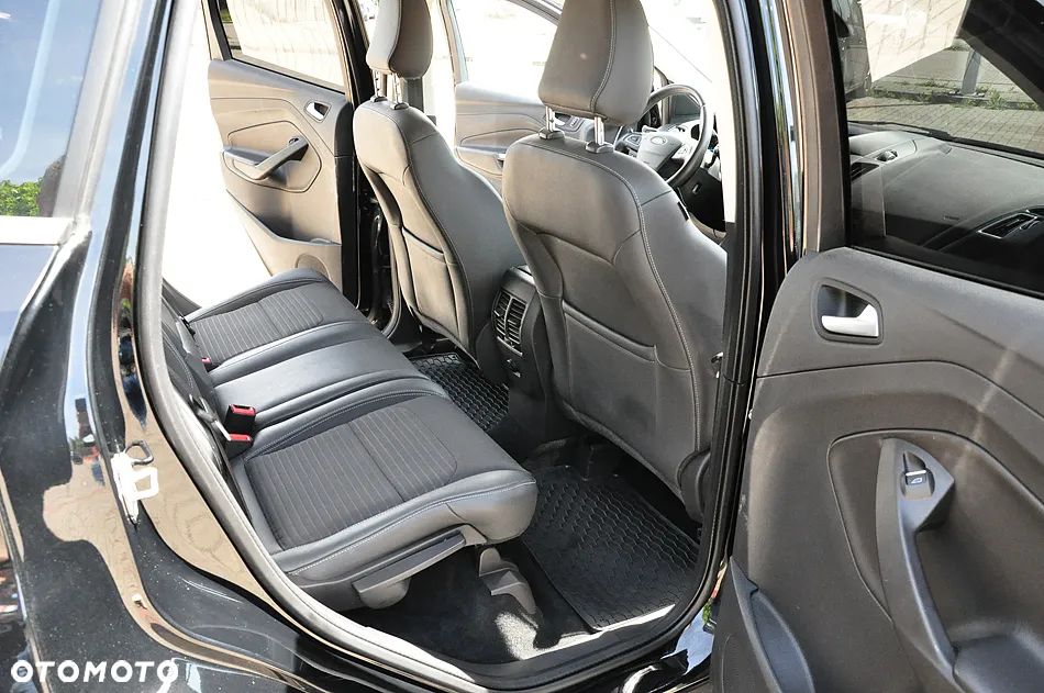 Ford Kuga - 17