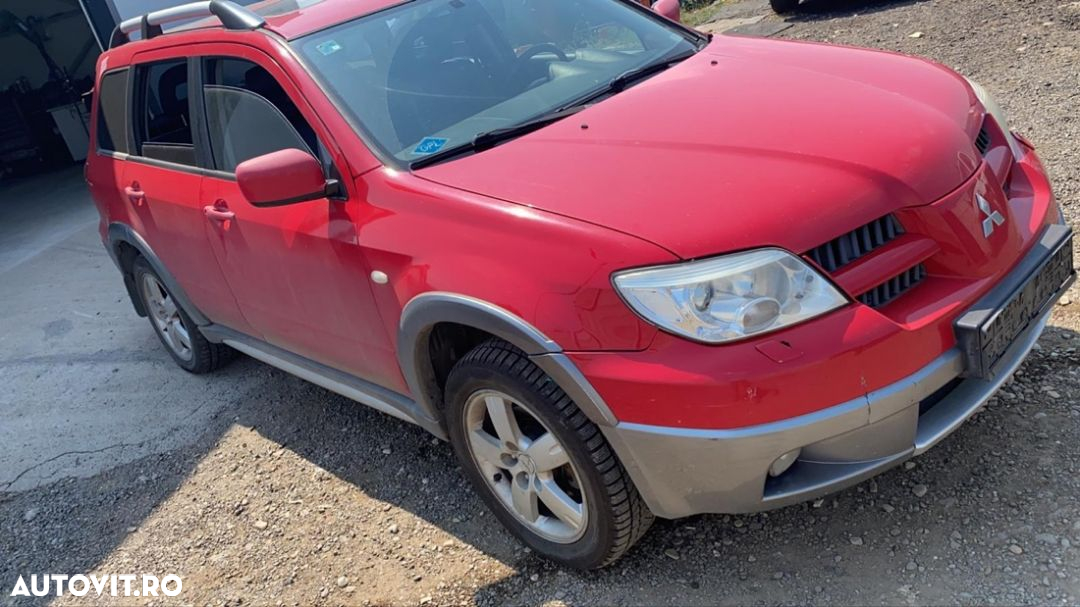 mitsubishi outlander 1 2004 motor 20 benzina 4G64 bara capota airbag far usa roti jante anvelope R17 cutie transfer  grup diferențial central sau spate - 2