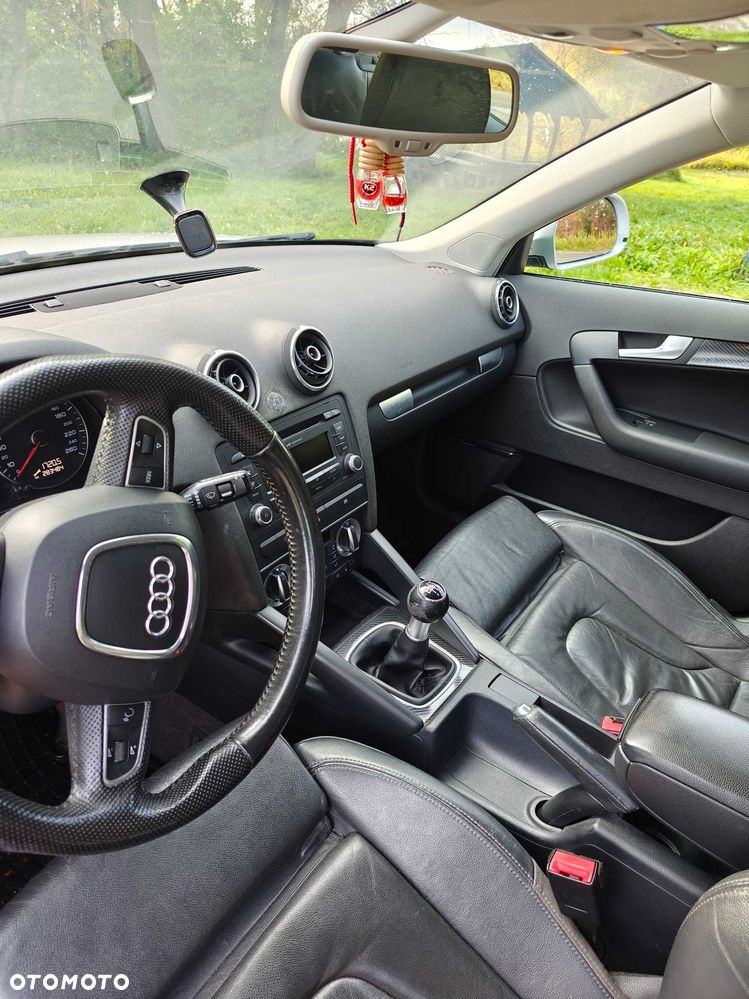 Audi A3 Sportback 2009 photo 3