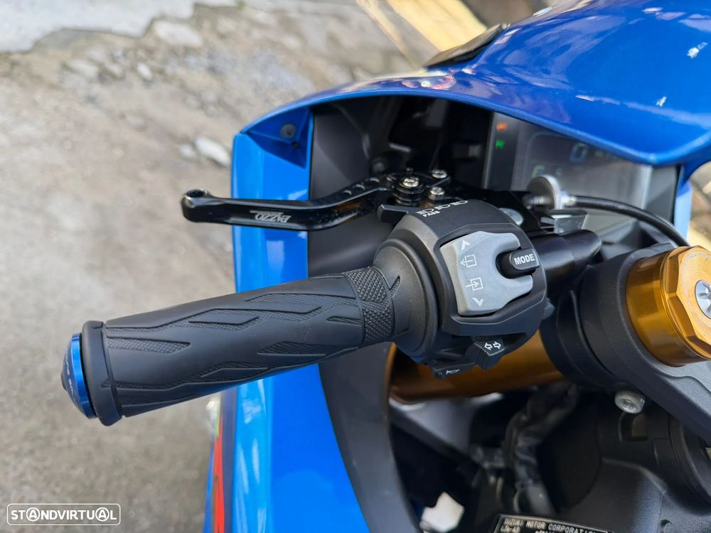 Suzuki GSX-R - 14
