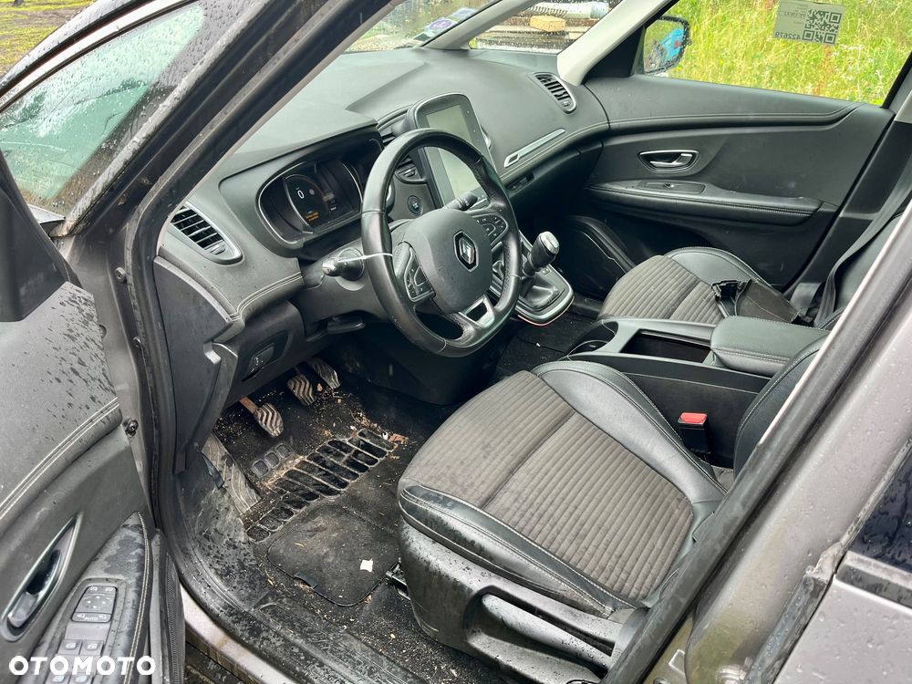 Renault Grand Scenic Gr 1.3 TCe FAP Intens - 7
