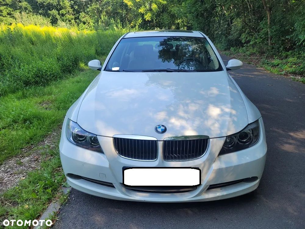BMW Seria 3 325i - 2