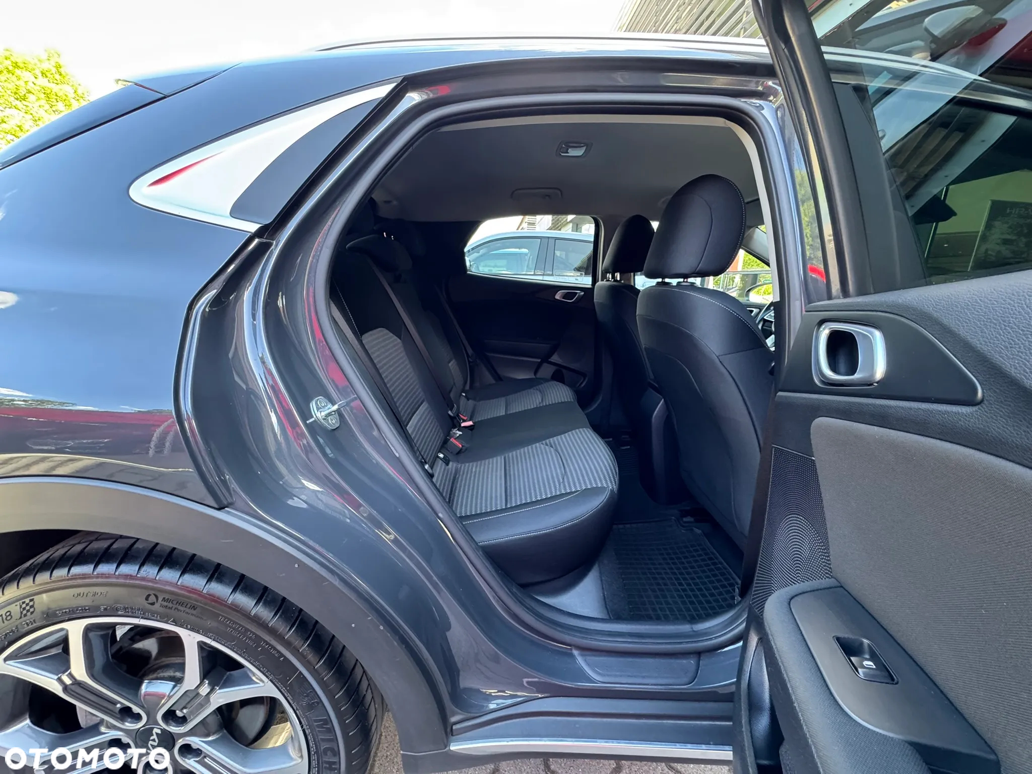 Kia XCeed 1.5 T-GDI M - 18