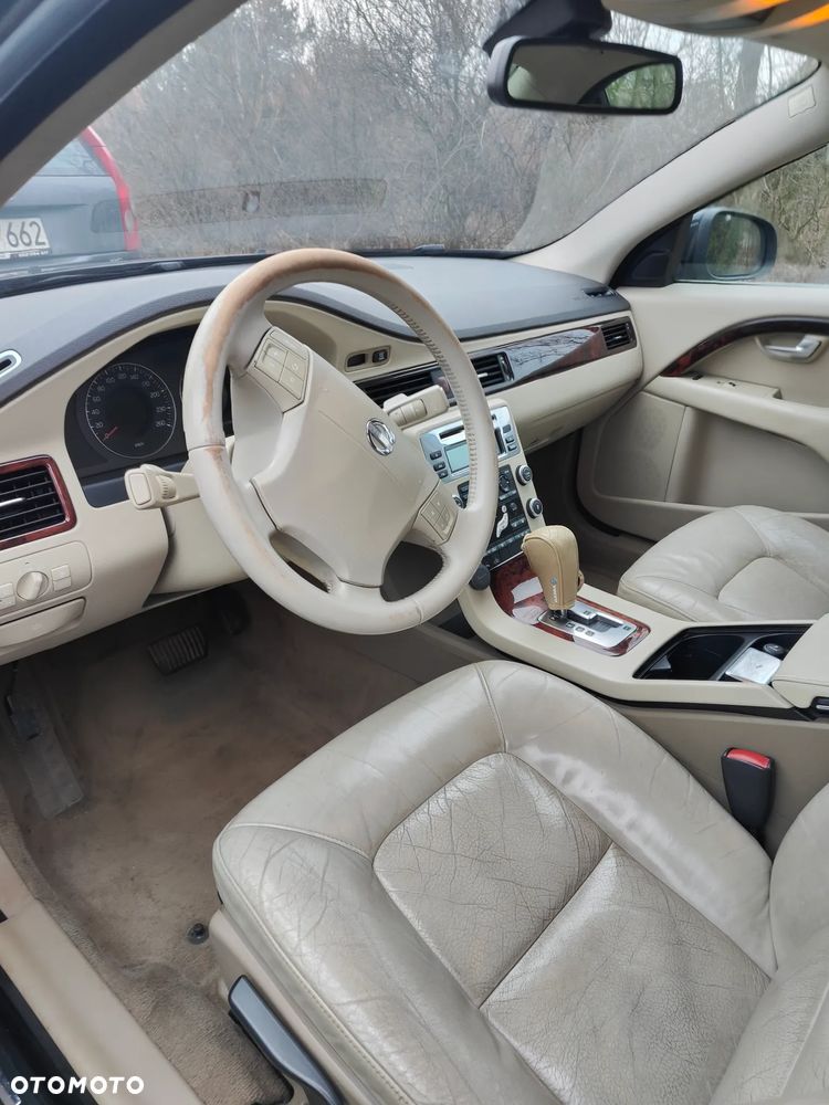 Volvo S80 D5 Momentum - 9