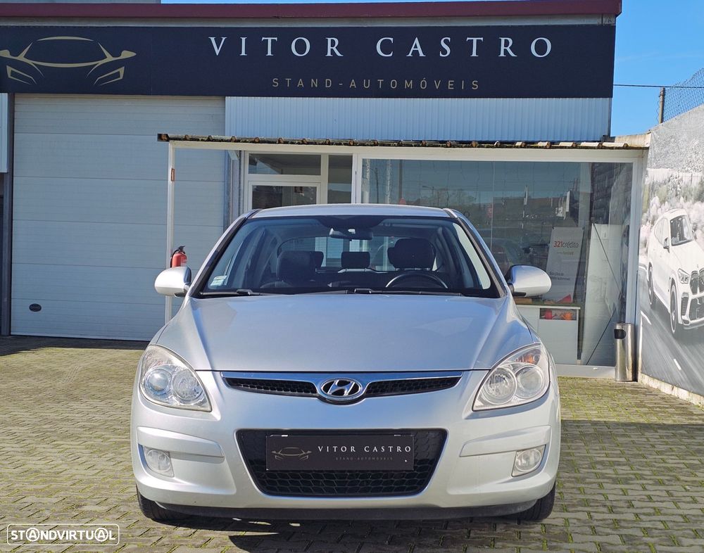 Hyundai i30 1.6 CRDI Comfort - 2