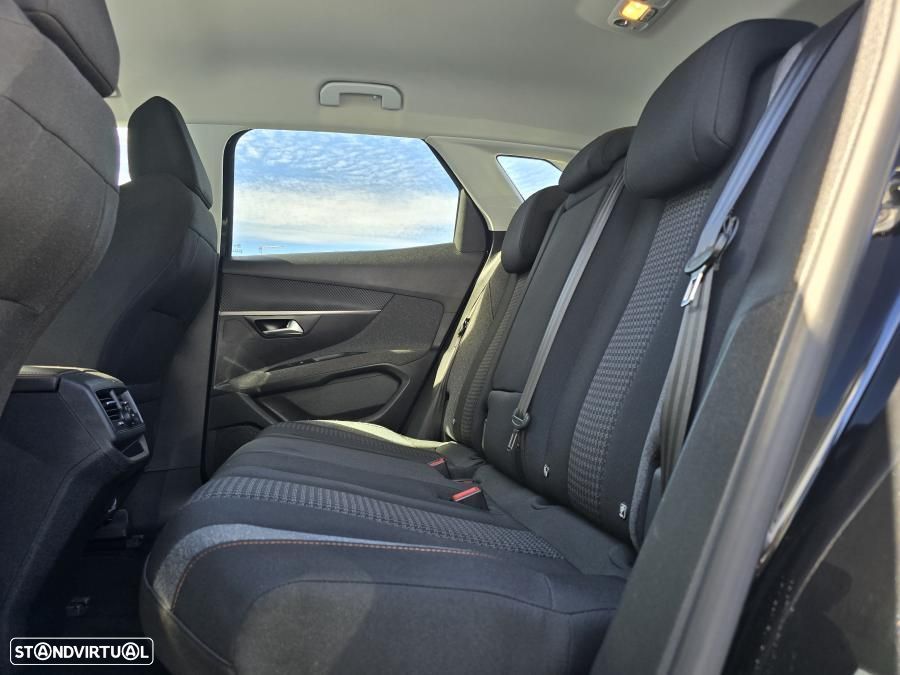 Peugeot 3008 1.5 BlueHDi Active - 37