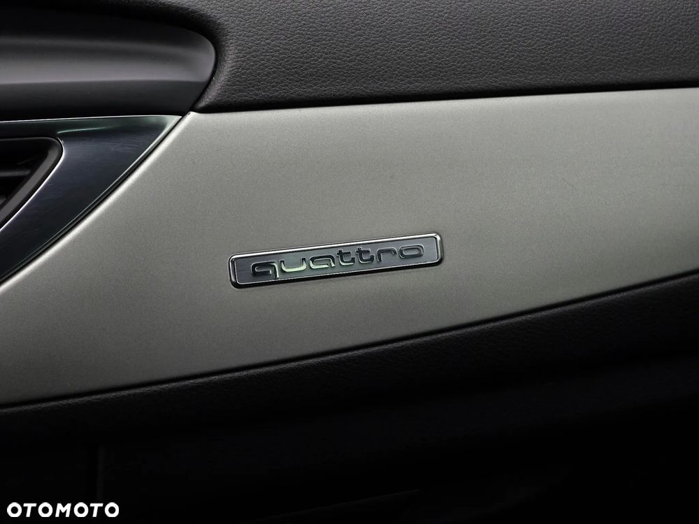 Audi A6 Avant 2.0 TDI Quattro S tronic - 27