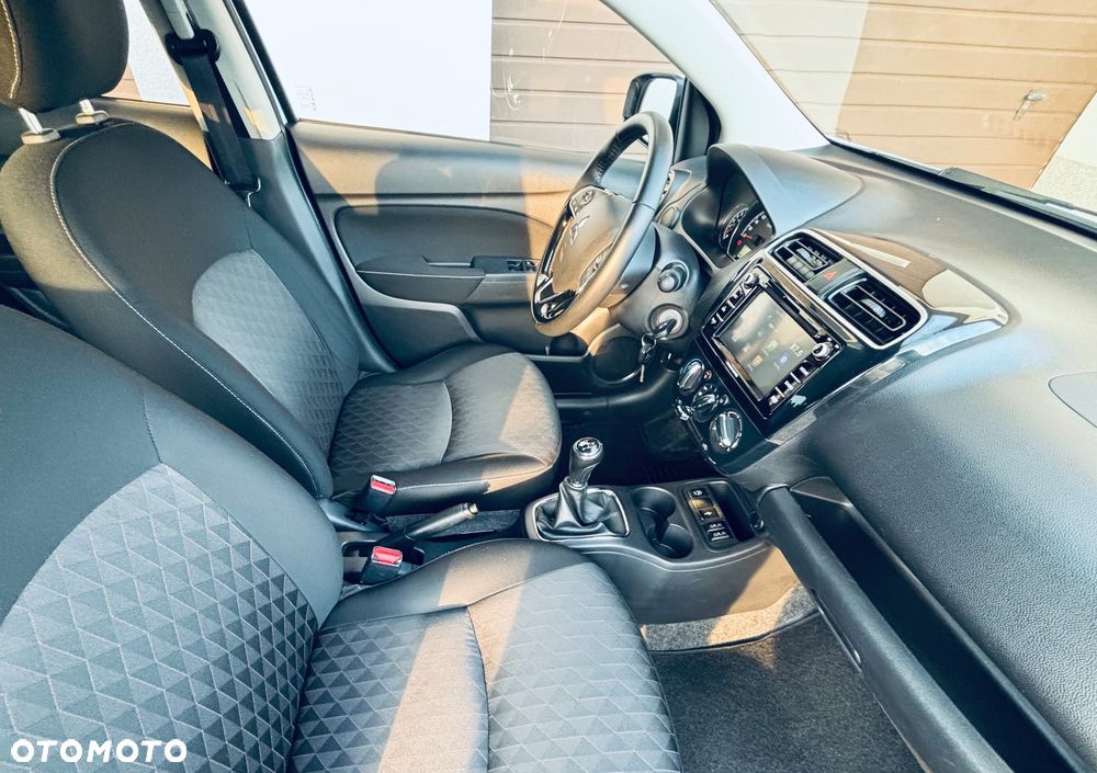 Mitsubishi Space Star - 21