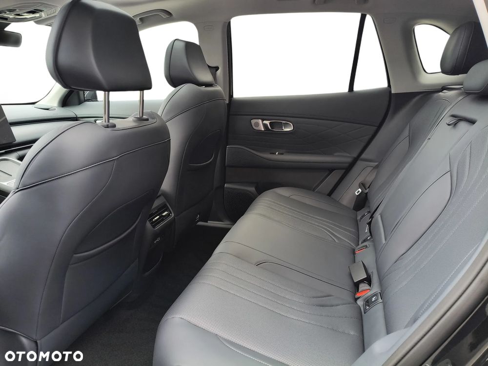 Geely Starray EM-i 1.5 PHEV Max - 15