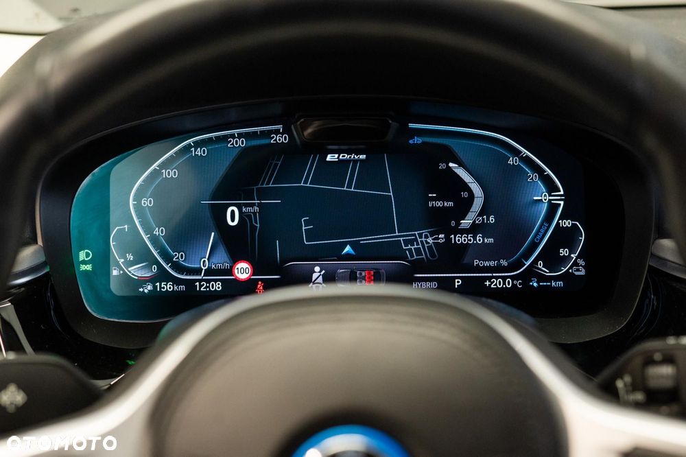 BMW Seria 5 530e xDrive - 18
