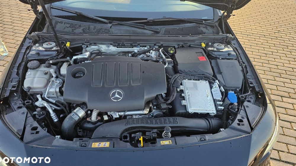Mercedes-Benz CLA 200 d 8G-DCT Edition 2021 - 15