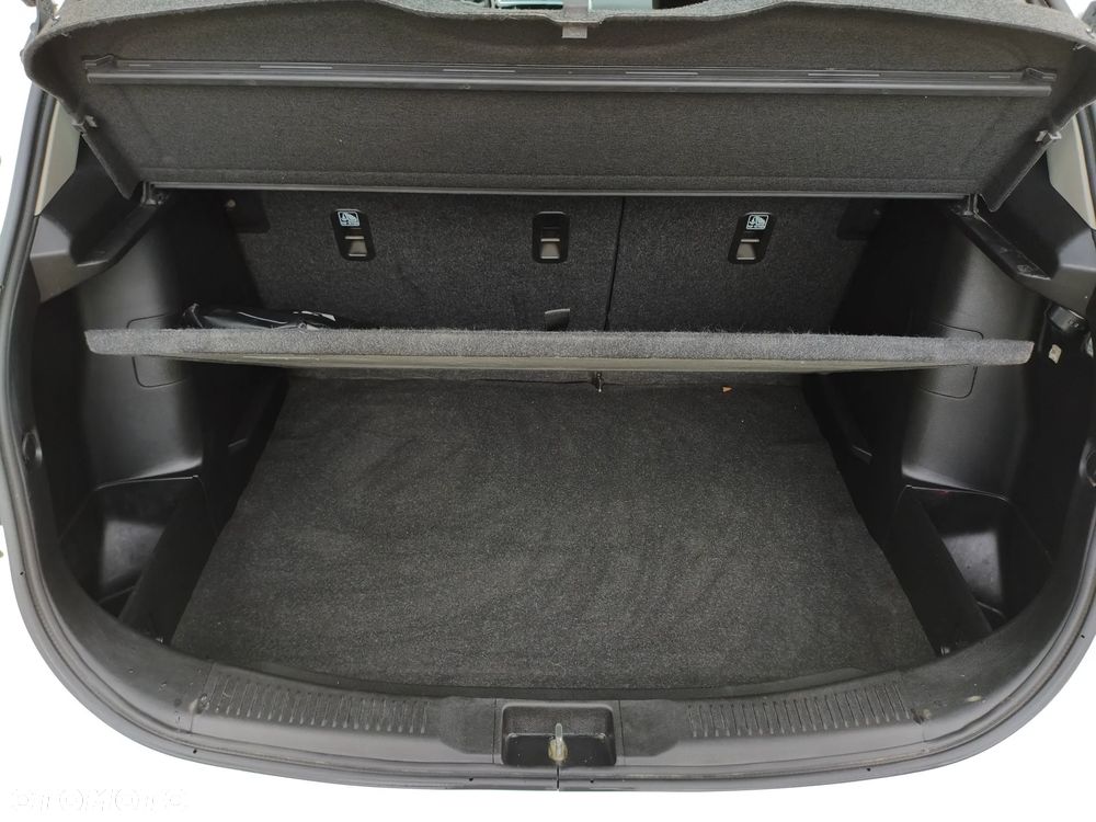 Suzuki S-Cross - 20
