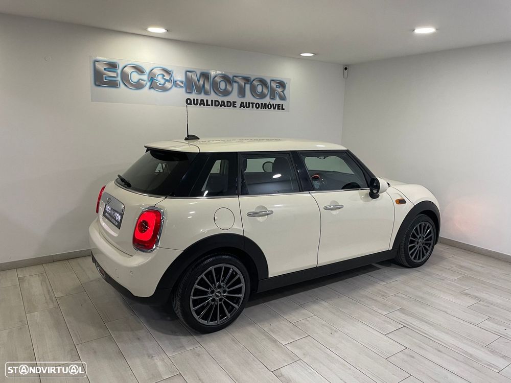 MINI 5 Portas One D - 14