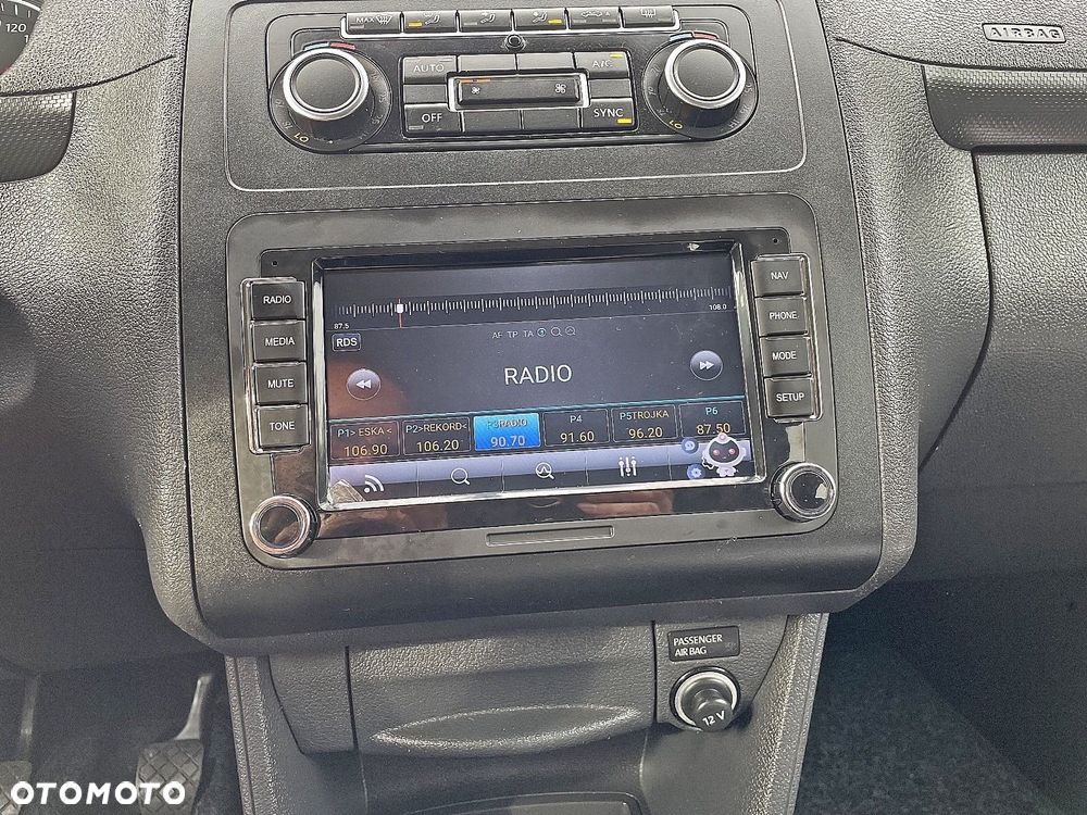 Volkswagen Caddy 1.2 (7-Si.) Edition 30 - 6