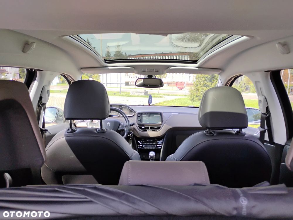 Peugeot 2008 e-HDi FAP 115 STOP & START Allure - 19