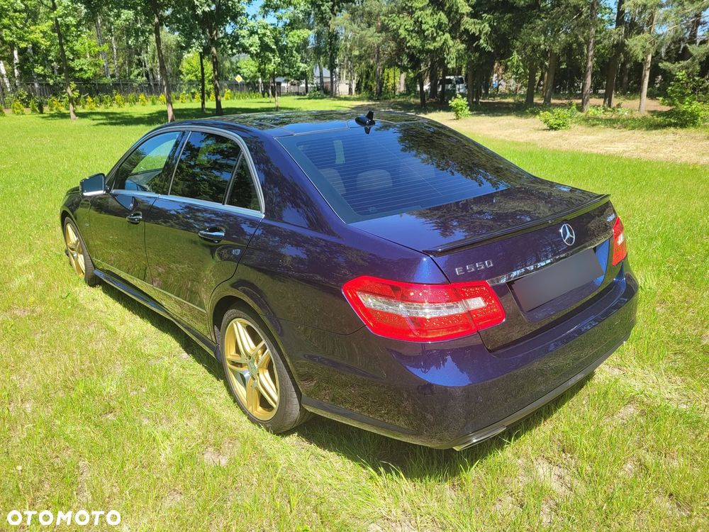 Mercedes-Benz Klasa E - 12