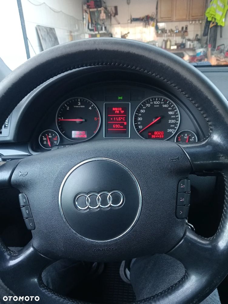 Audi A4 Limousine 1.9 TDI - 5