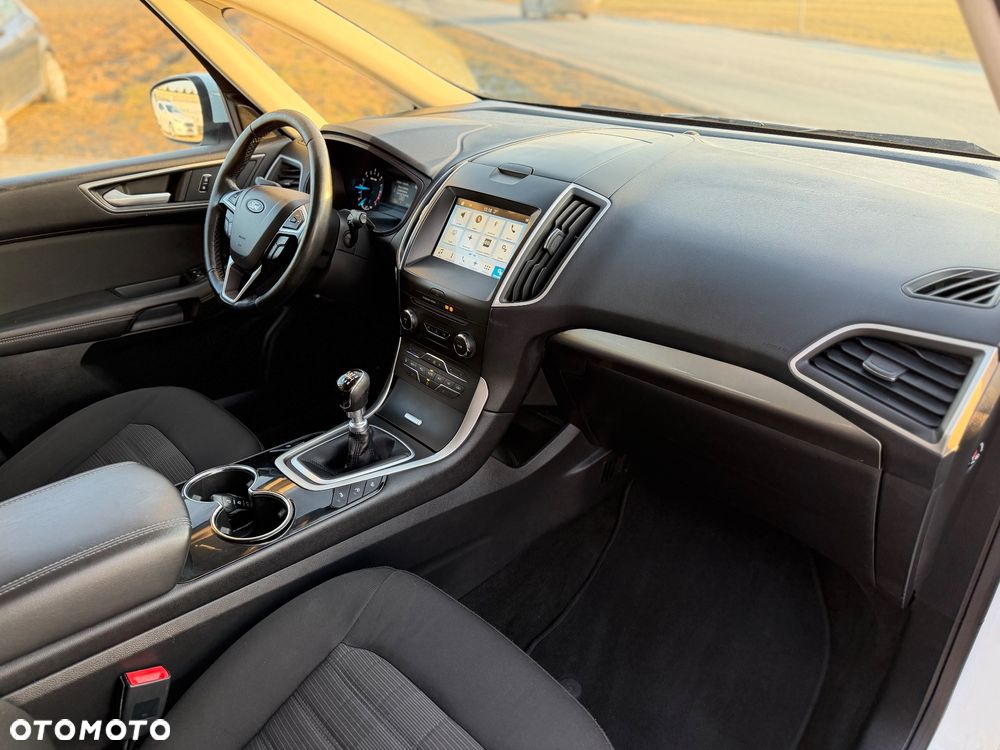 Ford Galaxy 2.0 TDCi Trend - 28