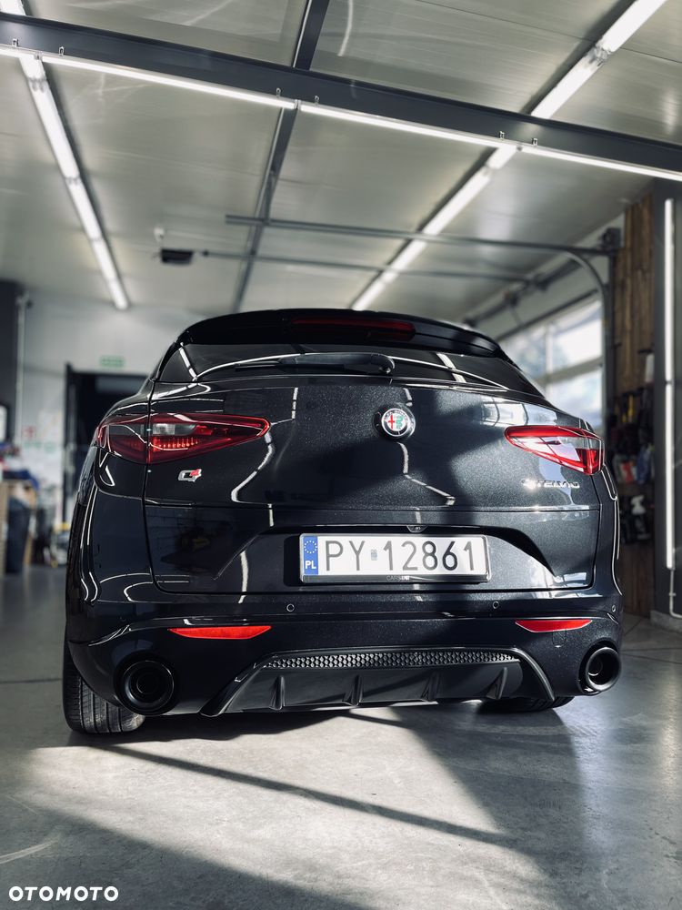 Alfa Romeo Stelvio 2.0 Turbo Veloce Q4 - 3