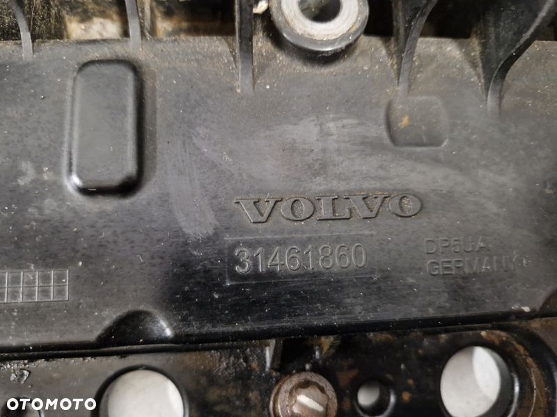 VOLVO S60 II 2 XC60 I 1 2.0 D POKRYWA OSŁONA ZAWORÓW 31461860 - 6