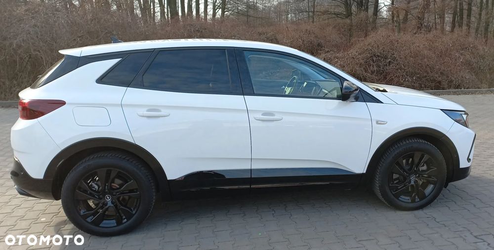 Opel Grandland X - 8