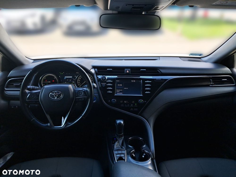 Toyota Camry 2.5 Hybrid Comfort CVT - 7